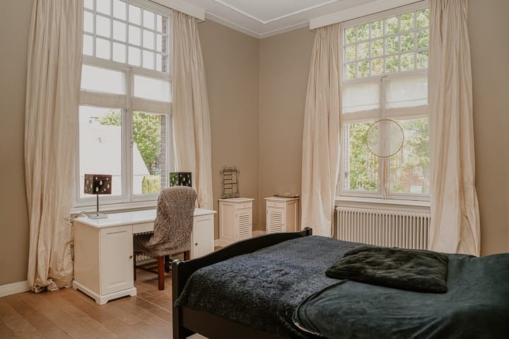 Photo 35 of Burgemeester Meslaan 1