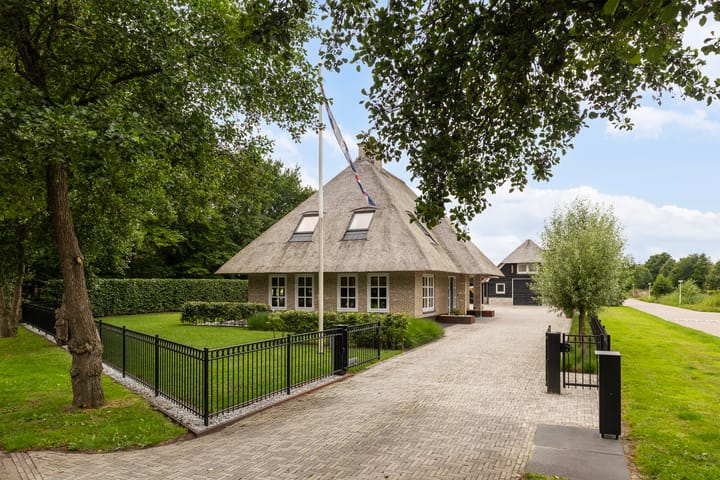 Photo 67 of Kaetsjemuoi-wei 7