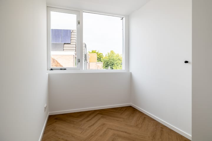 Foto 24 van Rozenlaan 55