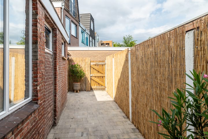 Foto 28 van Rozenlaan 55