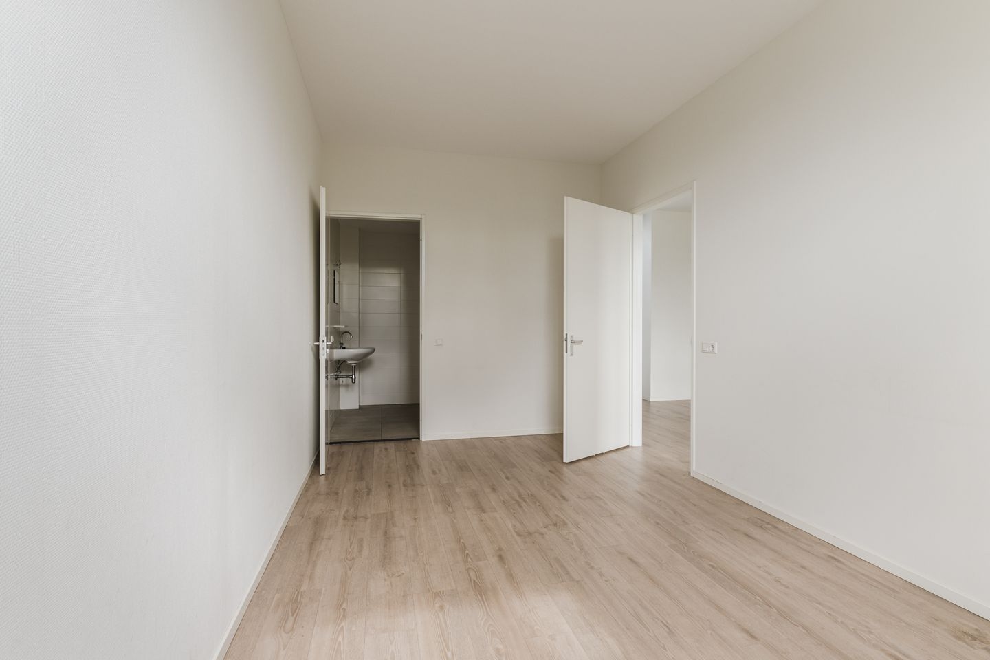 Foto 10 van Mendelssohnlaan 3-B