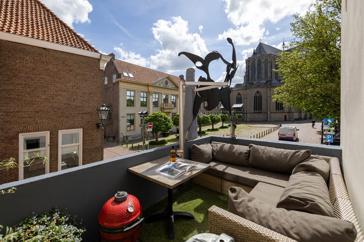 Foto 31 van Voorstraat 1