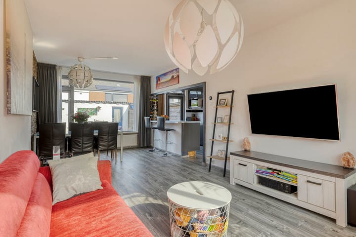 Foto 6 van Egbert Kortenaerstraat 23