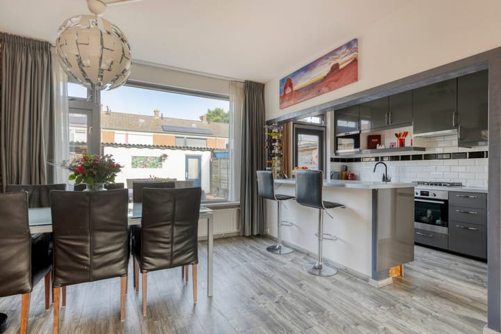 Foto 7 van Egbert Kortenaerstraat 23