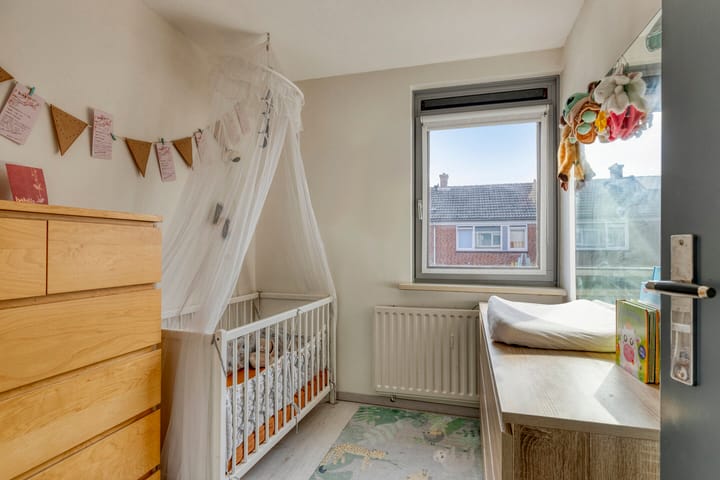 Foto 17 van Egbert Kortenaerstraat 23