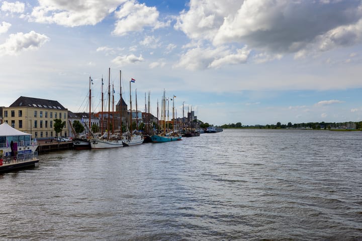 Foto 51 van Voorstraat 1