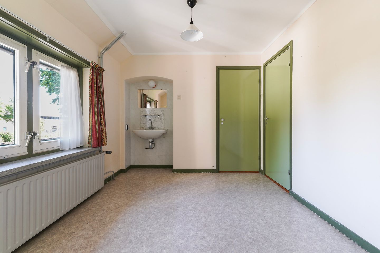 Foto 35 van Nicolaas van Eschstraat 32