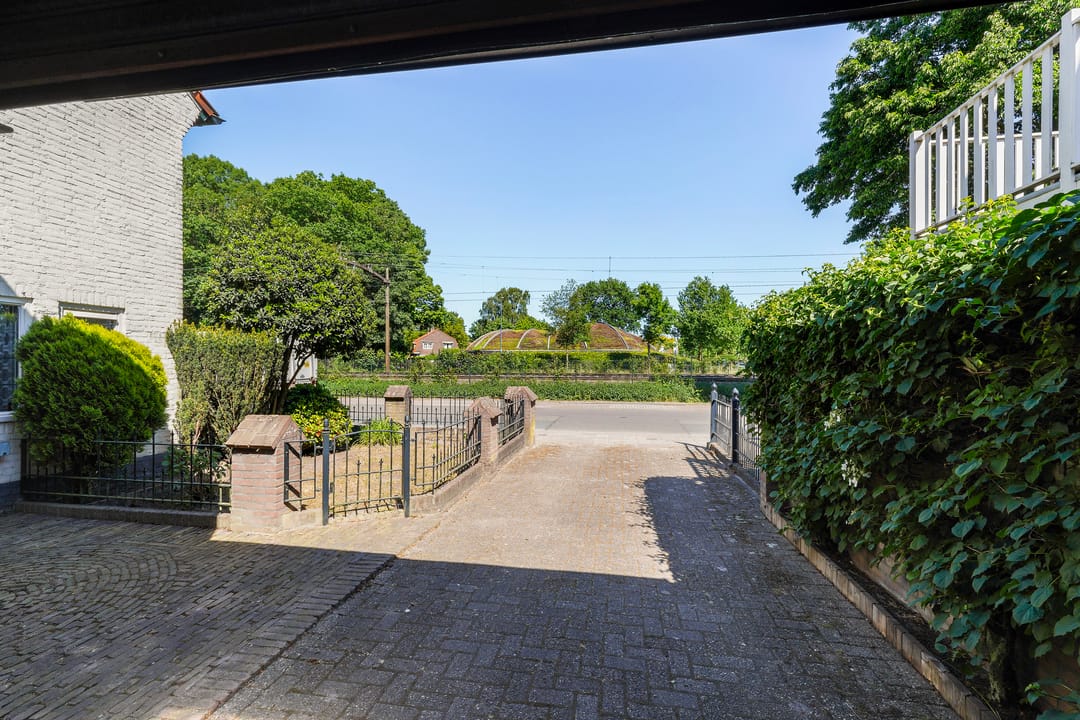 Foto 52 van Nicolaas van Eschstraat 32