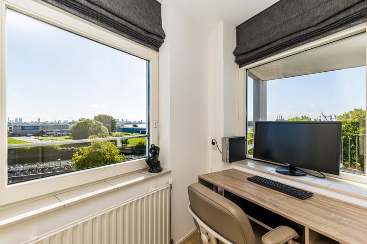 Foto 33 van Merwedestraat 63