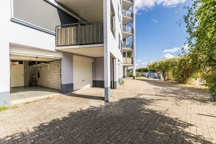 Foto 42 van Merwedestraat 63