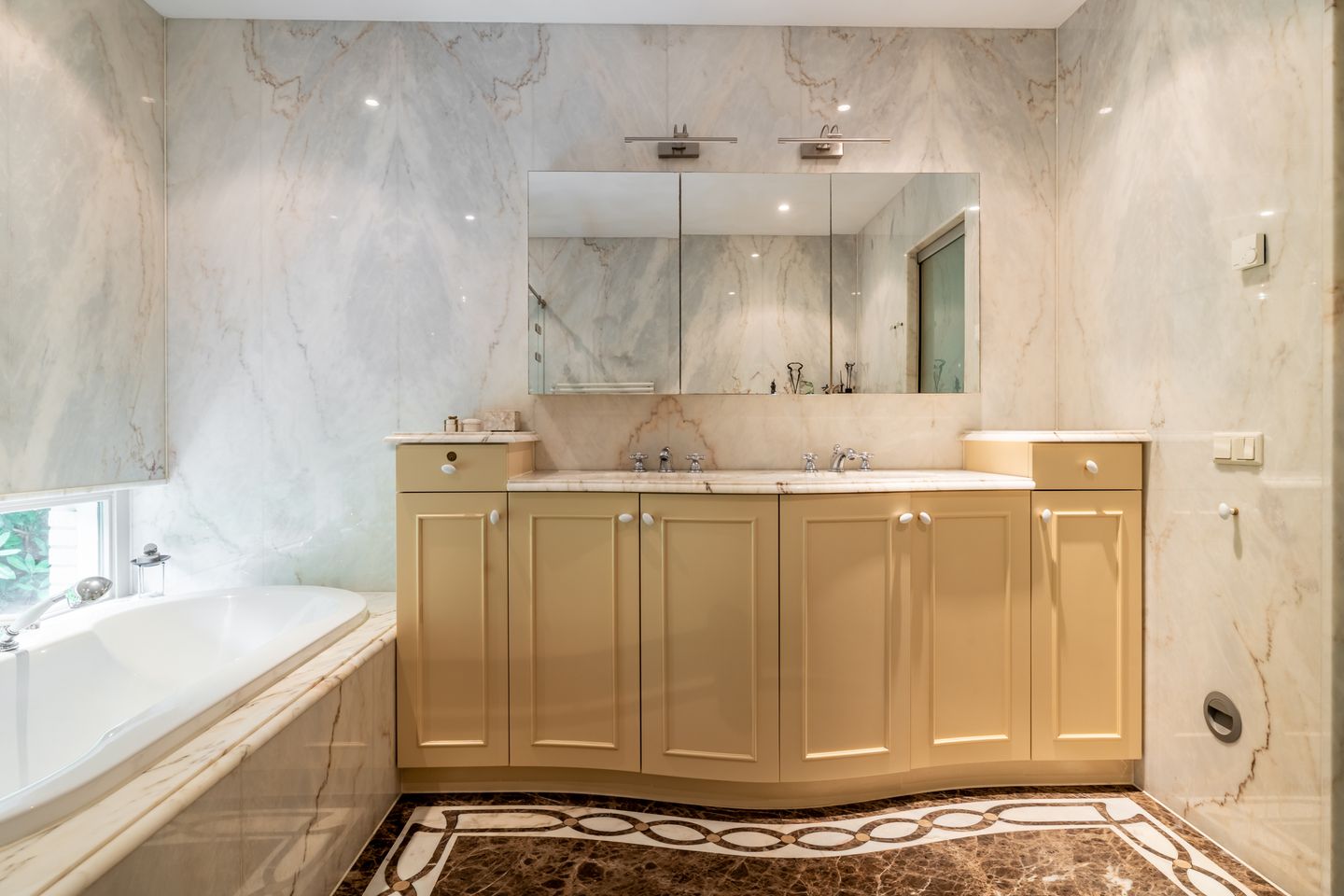 Foto 19 van Ruitersboslaan 31