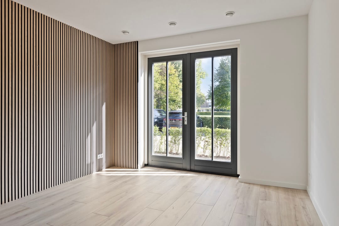 Foto 2 van Liniewal 86