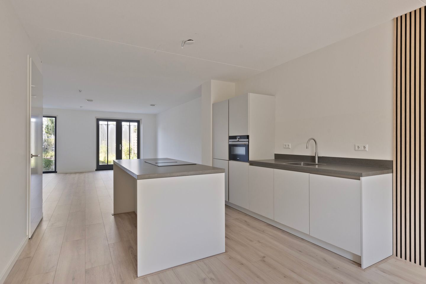 Foto 4 van Liniewal 86