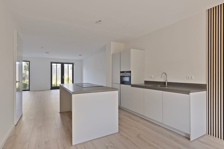 Foto 4 van Liniewal 86