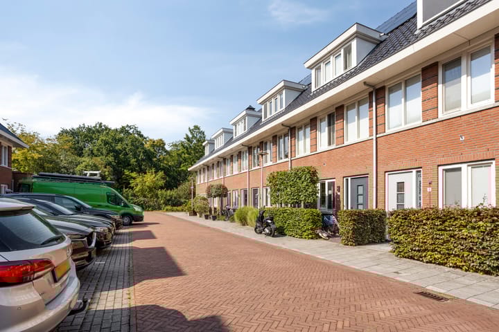 Foto 30 van Krusemanstraat 8