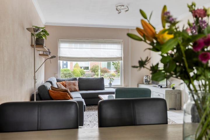 Photo 10 of Gouverneur Houbenstraat 26