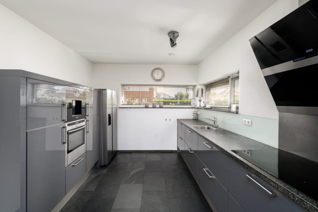 Foto 8 van Nienke van Hichtumweg 32