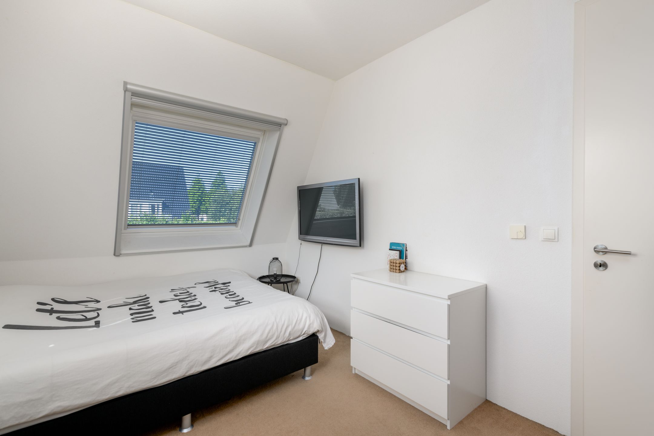 Foto 15 van Nienke van Hichtumweg 32