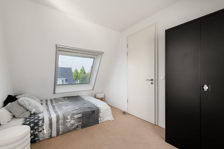 Foto 23 van Nienke van Hichtumweg 32