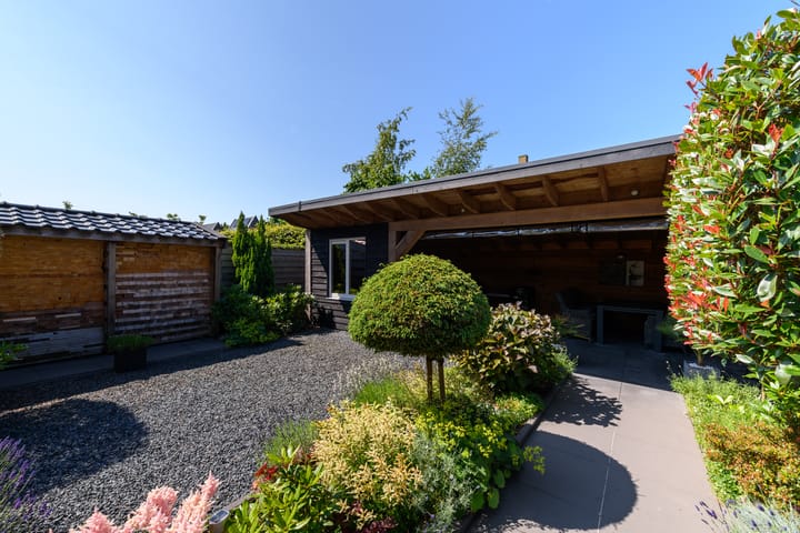 Foto 40 van Nienke van Hichtumweg 32