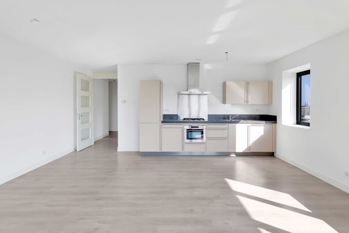 Foto 5 van Martinus Nijhofflaan 238