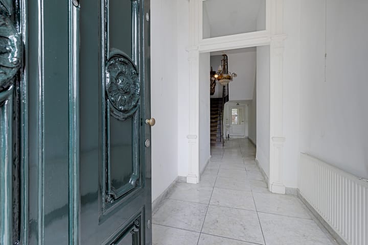 Photo 11 of Emmakade 5