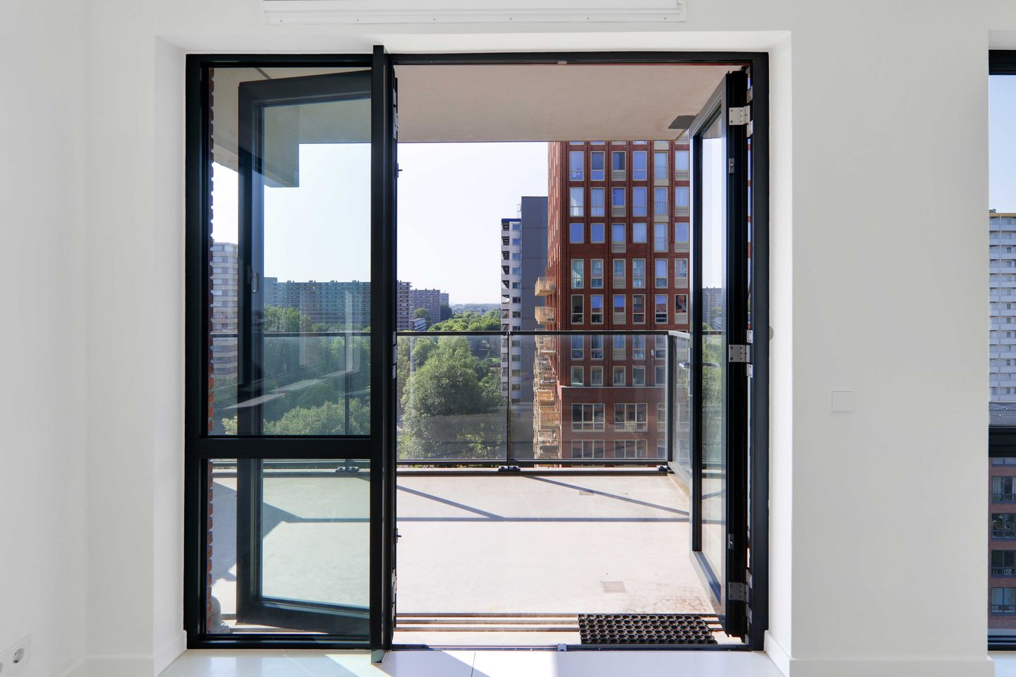 Foto 19 van Martinus Nijhofflaan 238