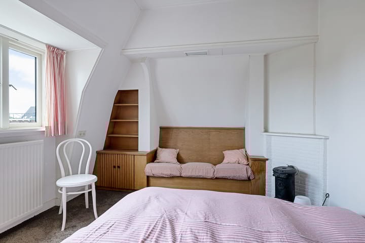 Photo 40 of Emmakade 5