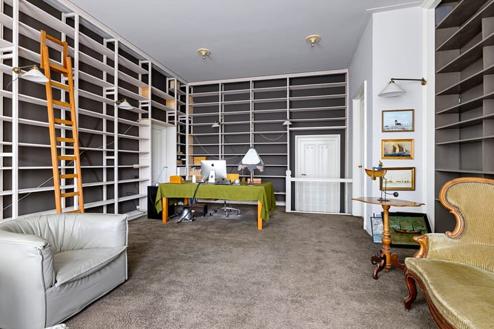 Photo 48 of Emmakade 5