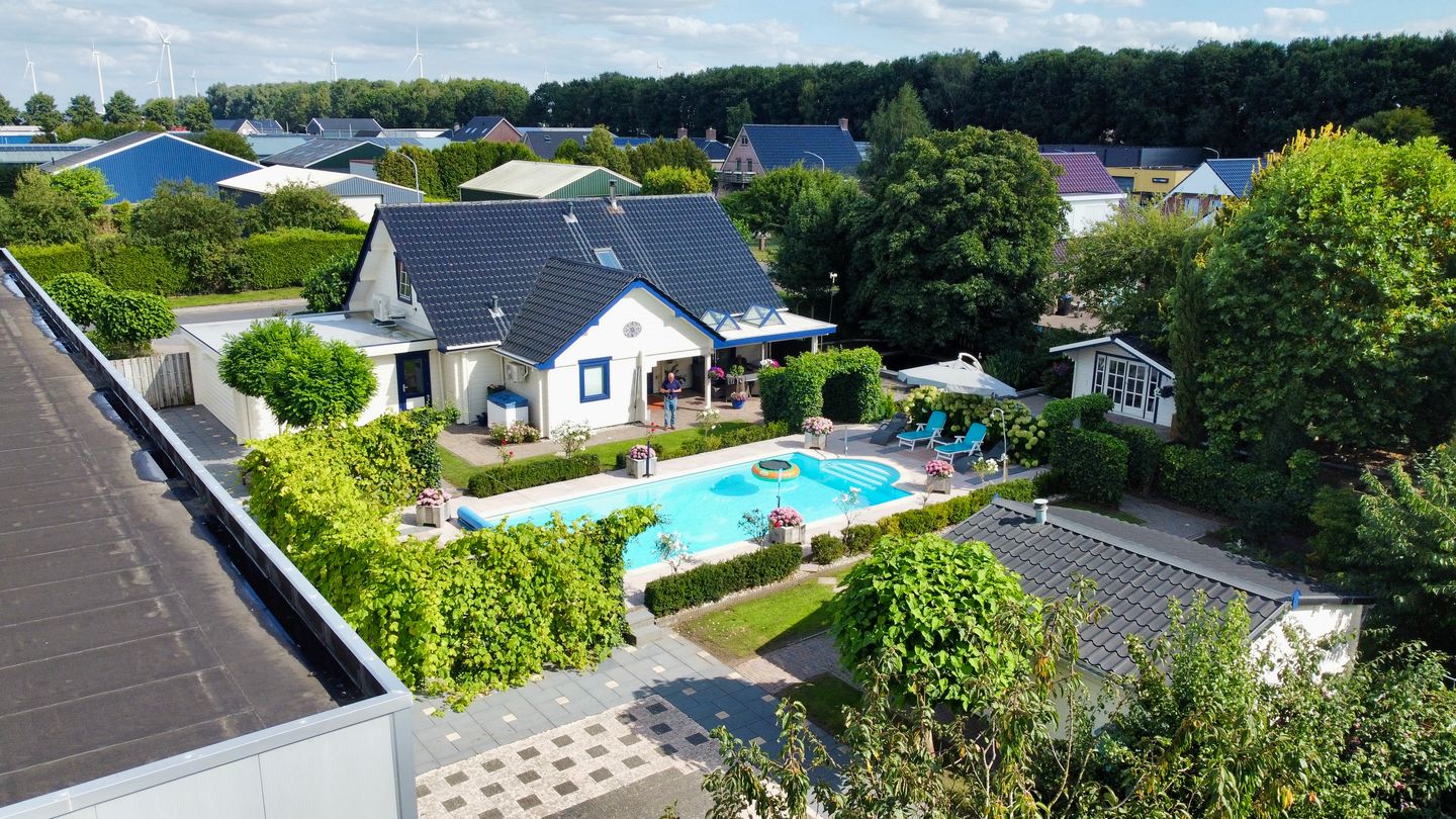 View photo 4 of Hanzeweg 5