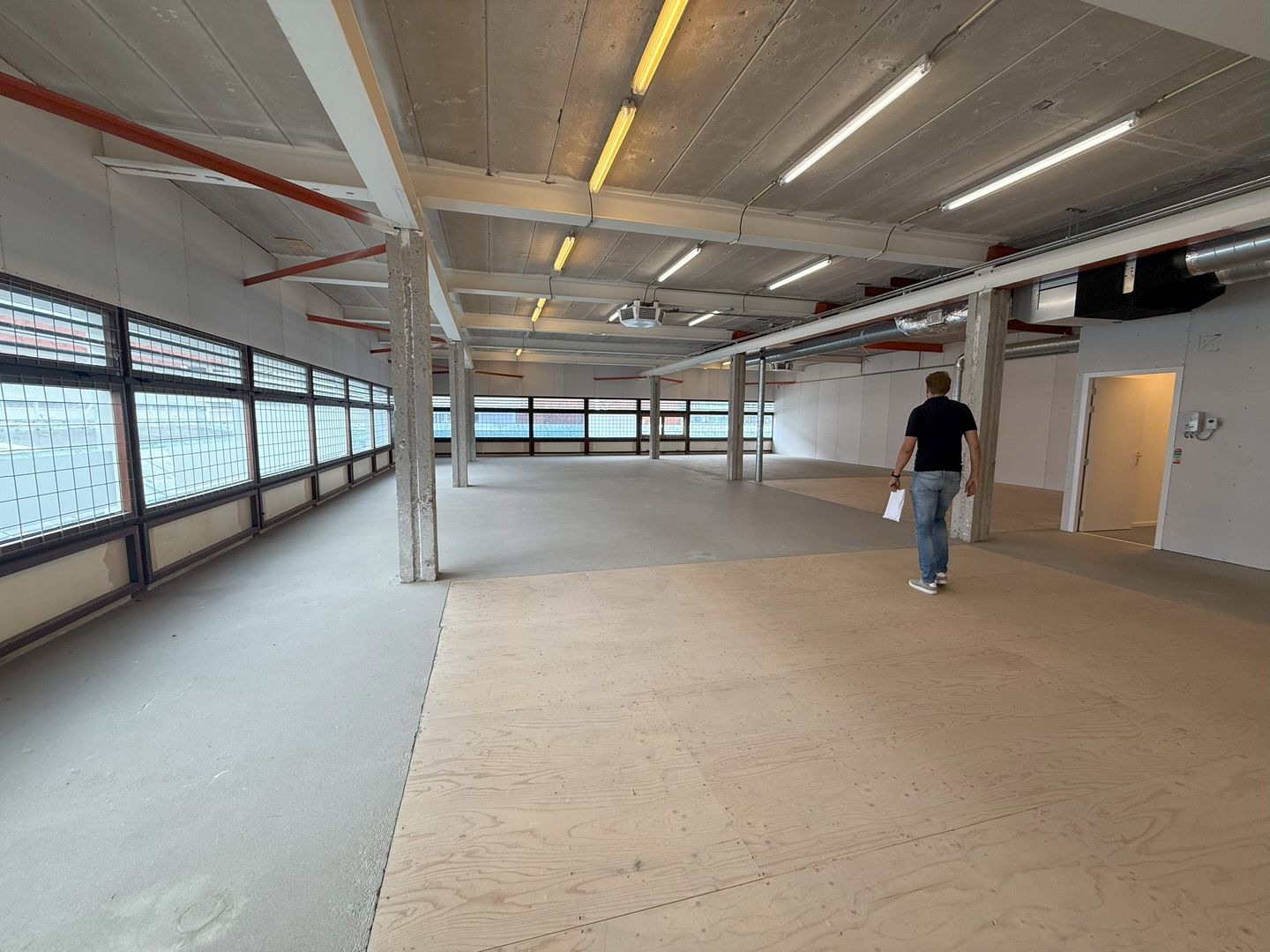 View photo 4 of Buikslotermeerplein 215
