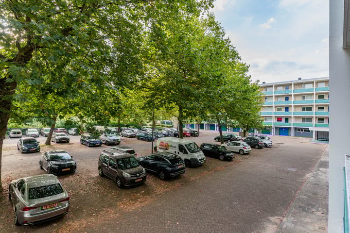 Photo 6 of Sinnigvelderstraat 423