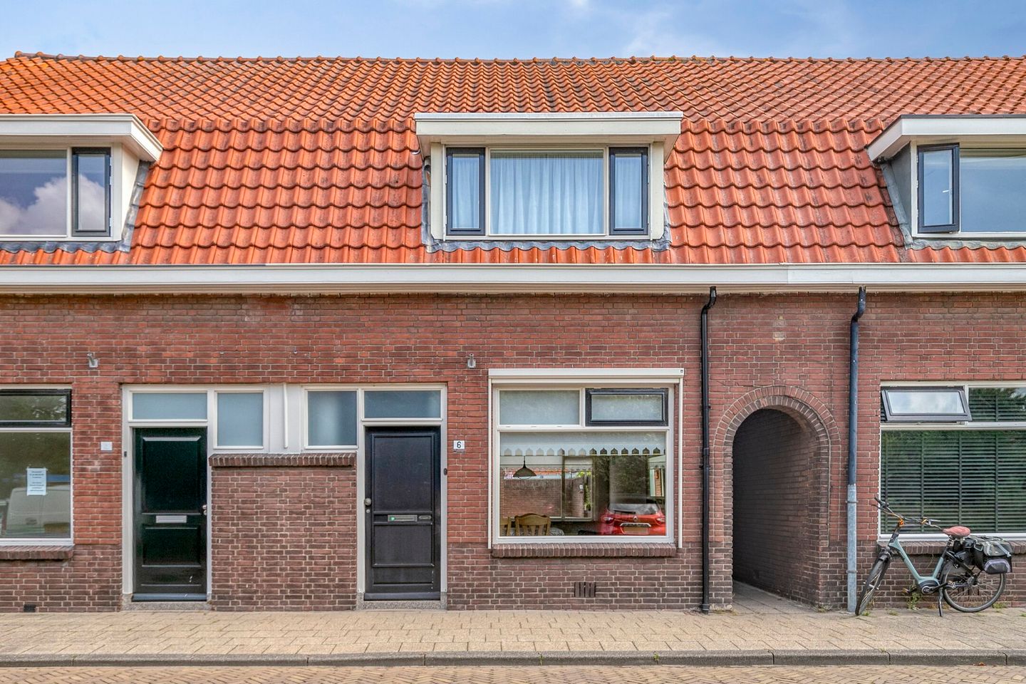 Foto 1 van Dorpstraat 6