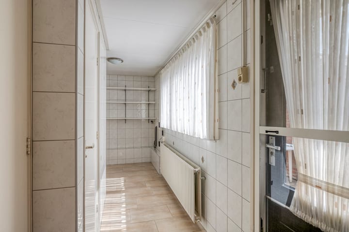 Foto 15 van Dorpstraat 6