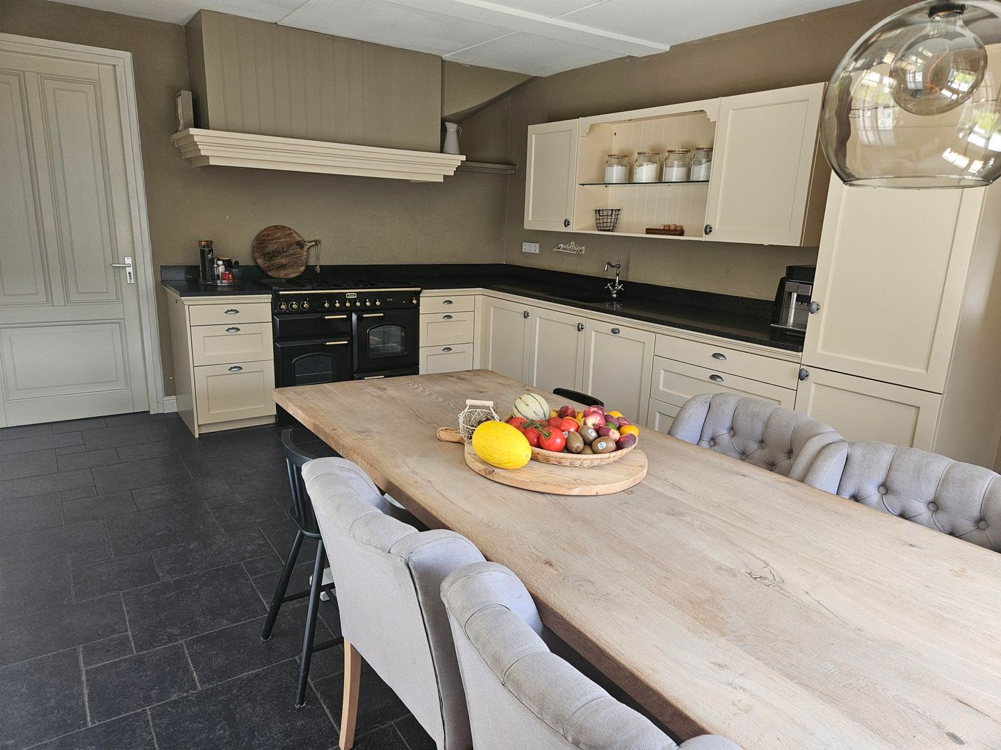 Photo 10 of Schoolweg 72