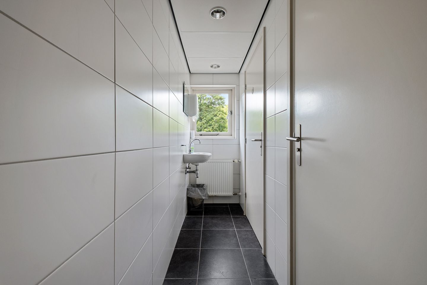 Photo 40 of Wolter ten Catestraat 56