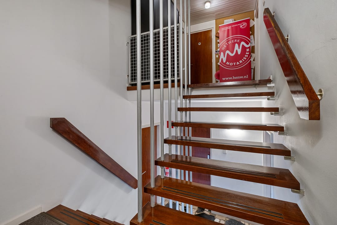 Photo 43 of Wolter ten Catestraat 56