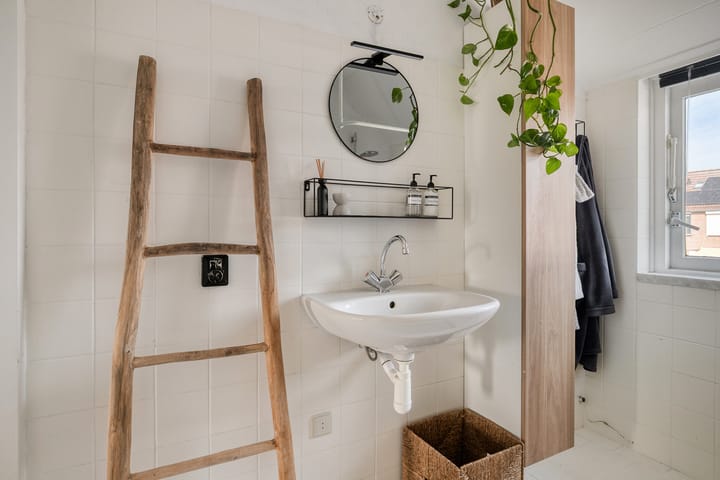 Foto 16 van Haringvliet 10