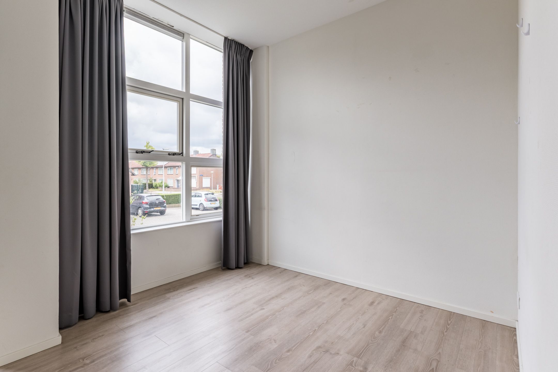 Foto 6 van Mendelssohnlaan 3-H