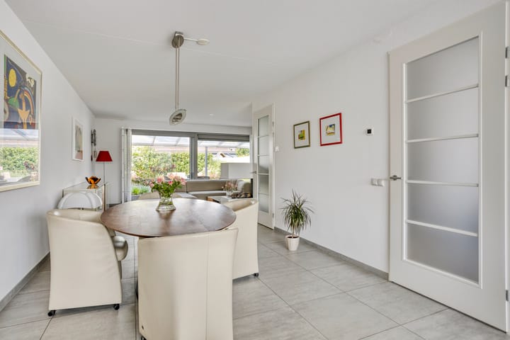 Photo 8 of Teunisbloem 6