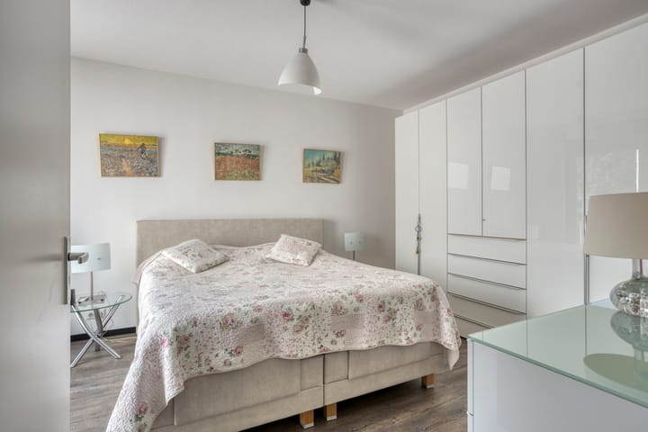 Photo 18 of Teunisbloem 6