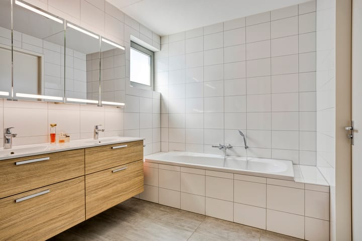 Photo 21 of Teunisbloem 6