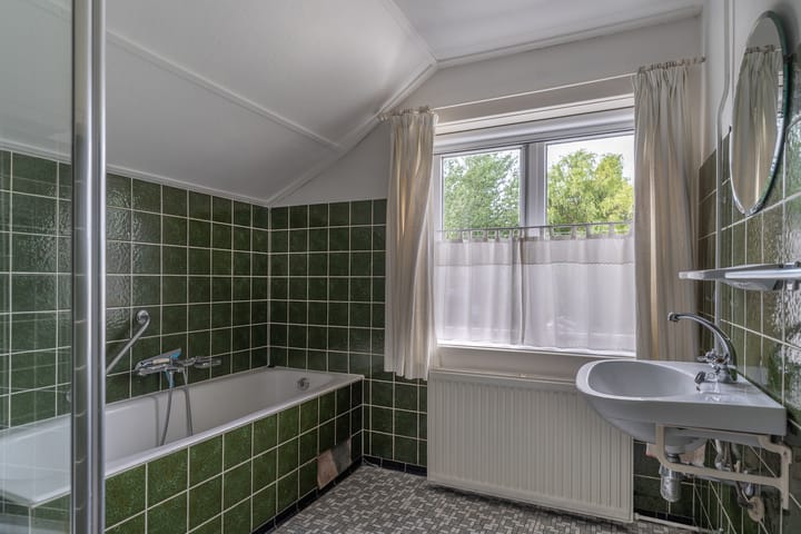 Foto 28 van Damstraat 96