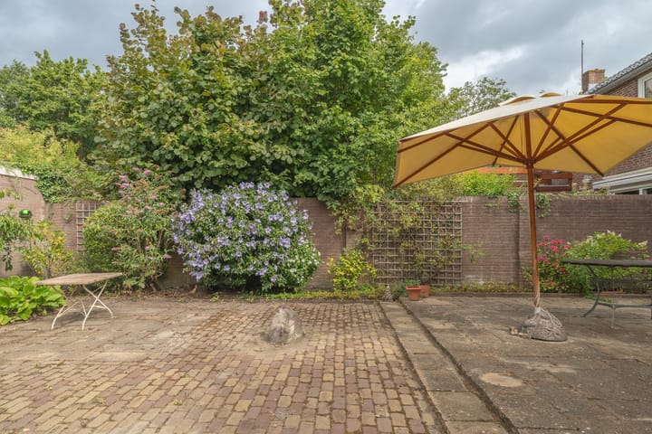 Foto 41 van Damstraat 96