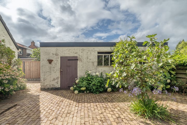 Foto 43 van Damstraat 96