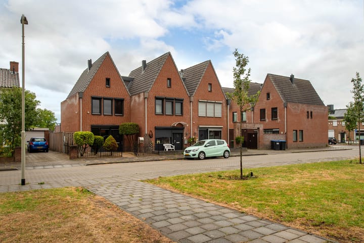 Foto 29 van Bachlaan 2-B