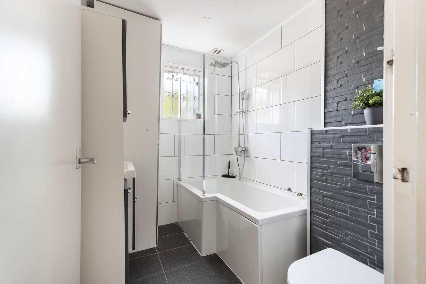 Foto 25 van Van Hallstraat 19