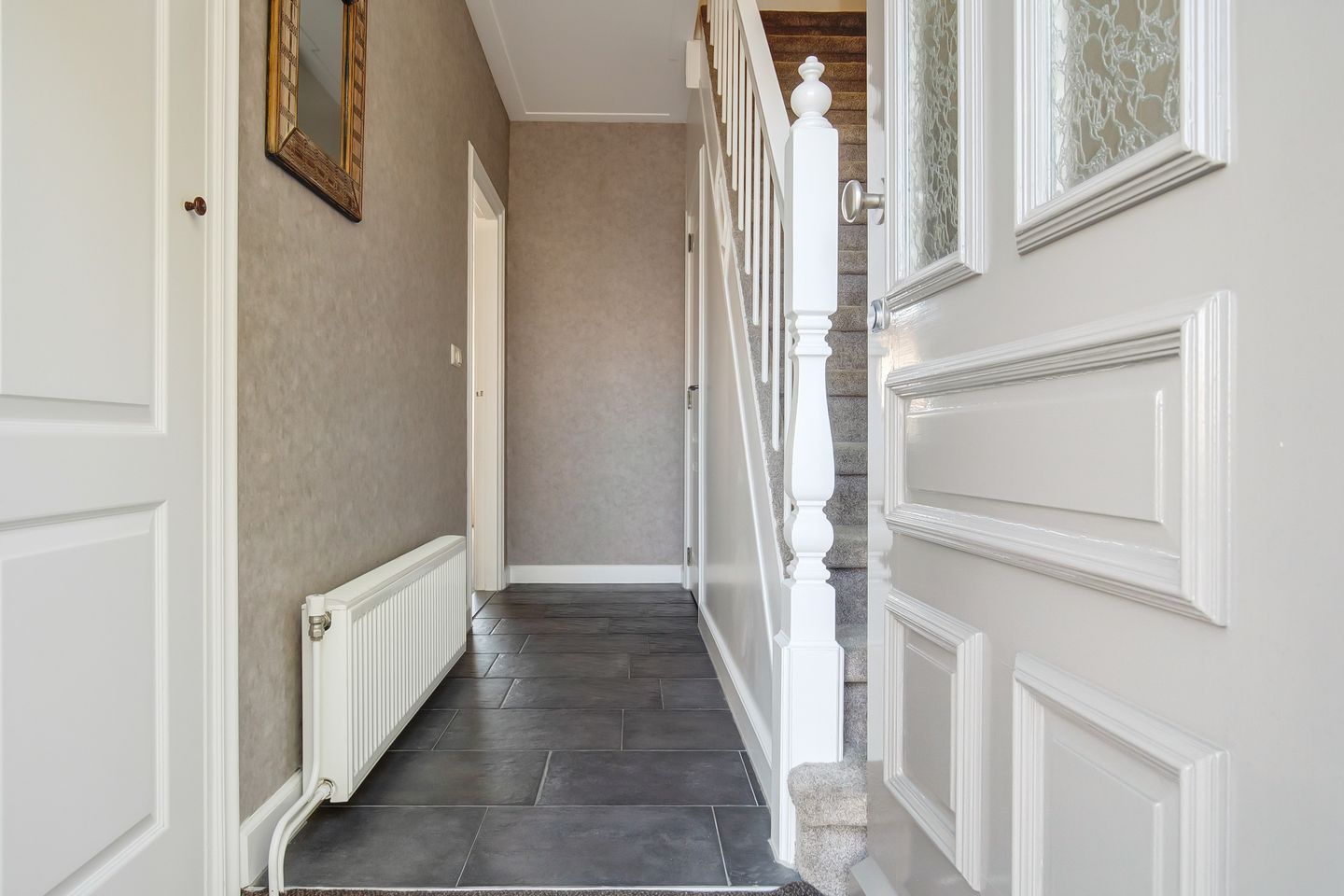 Photo 5 of Leliestraat 16