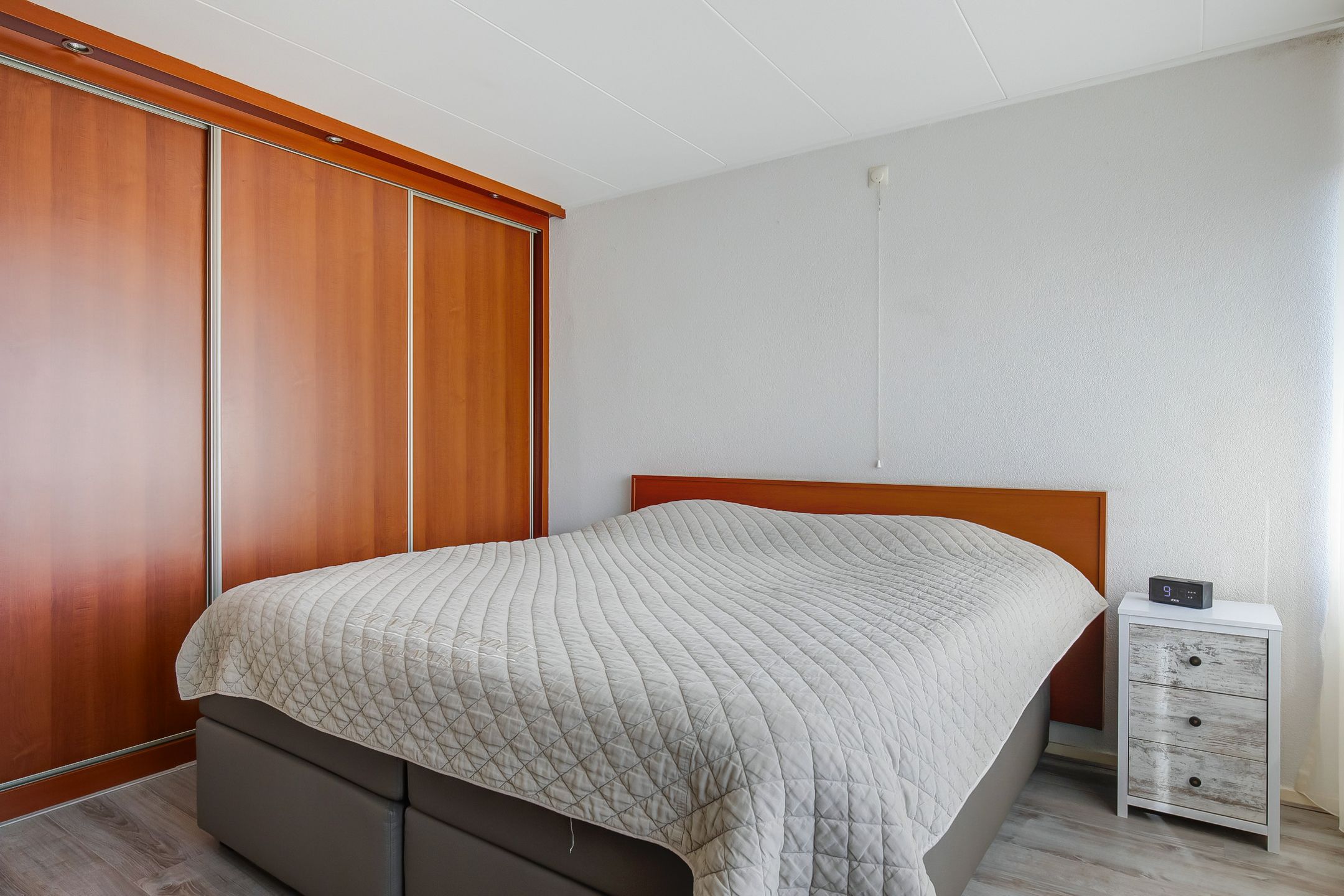 Photo 24 of Leliestraat 16