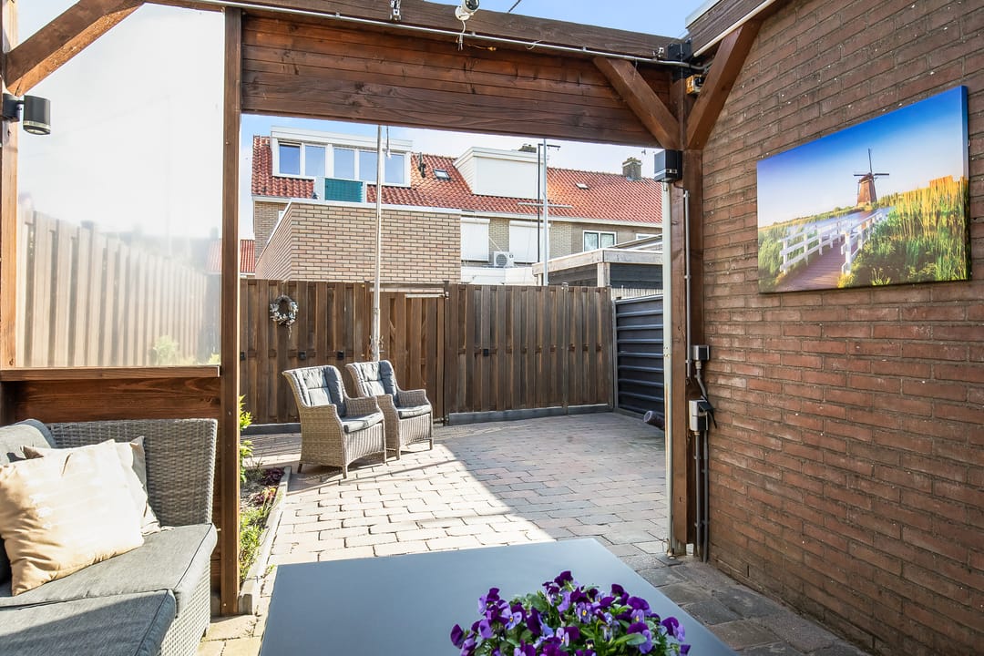 Photo 31 of Leliestraat 16